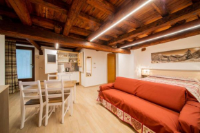 Miki Central Appartament, Aosta